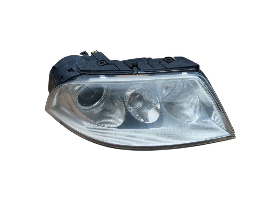 Lampa przód prawa VW Passat B5 FL XENON EUROPA Kompletna Oryginalna