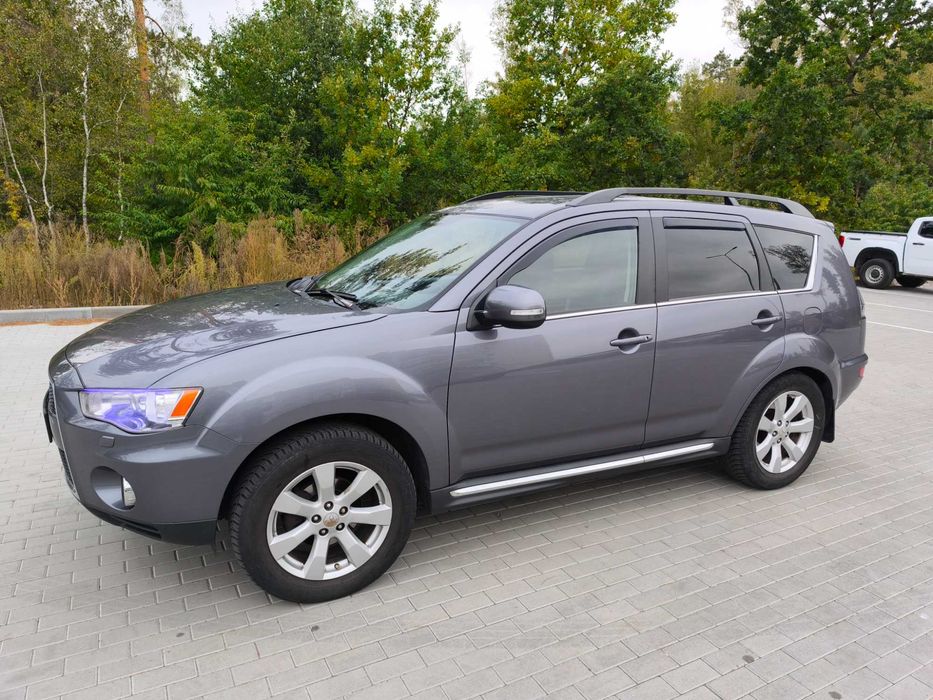 Mitsubishi Outlander 2010