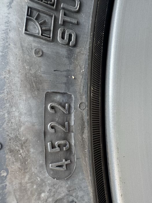 4 диски Audi орегінал шини 225/55R18 michelin