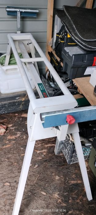 Ukośnica Bosch Professional GCM 254D wraz ze stołem