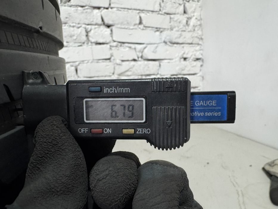 Літні шини Goodyear 245/45 R18