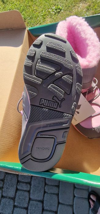 Buty zimowe na dziewczynkę  18.cm, GRATIS 3 koszulki