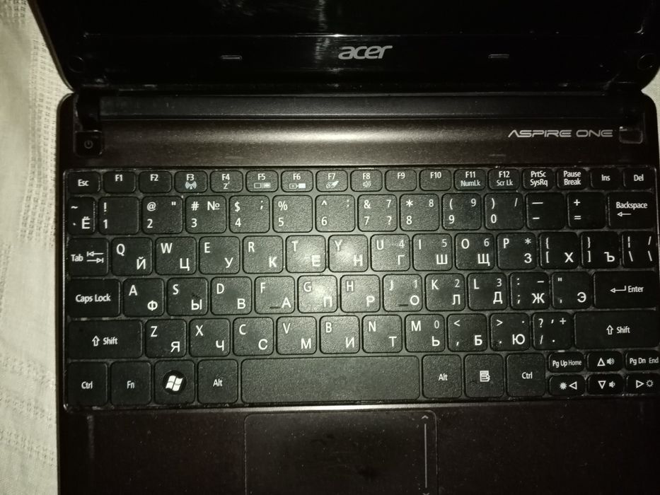 Нетбук (ноутбук) acer ASPIRE ONE D270-26Ckk неробочий