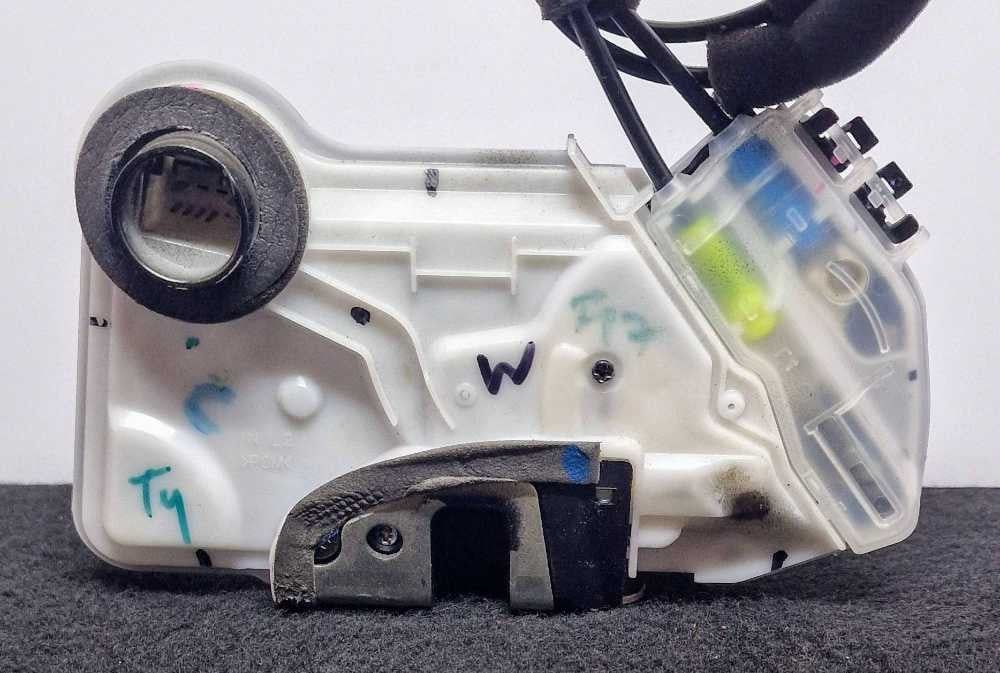 Fechadura / Fecho Porta Frente Esquerdo - TOYOTA C-HR