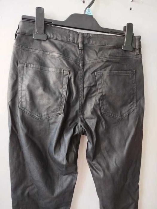 Jeansy LOGG 38 H&M