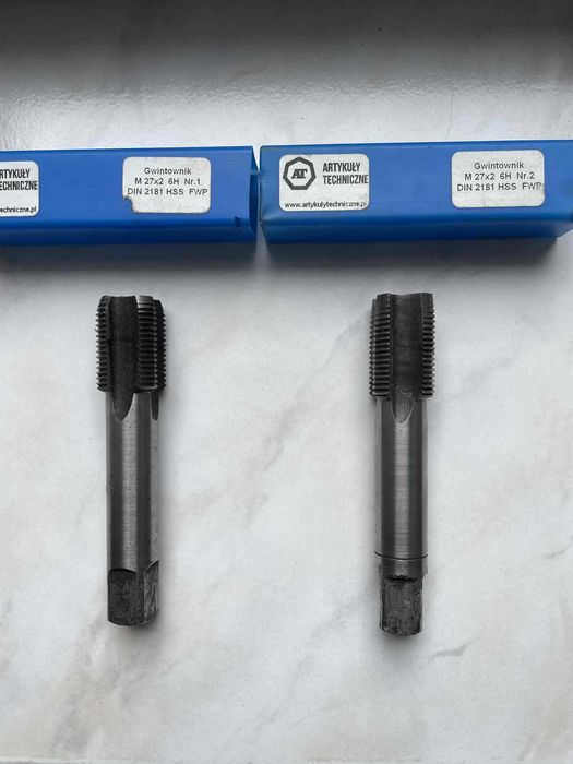 Gwintownik komplet dwóch gwintowników M 27x2 6H DIN 2181 HSS FWP