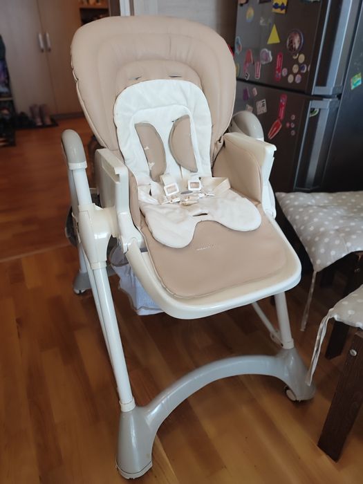 Стілець для годування дитячий Carrello