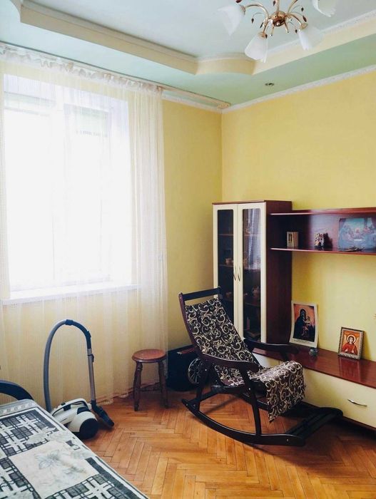 Продаж 2 кім квартири в м.Самбір вул.Хмельницького.