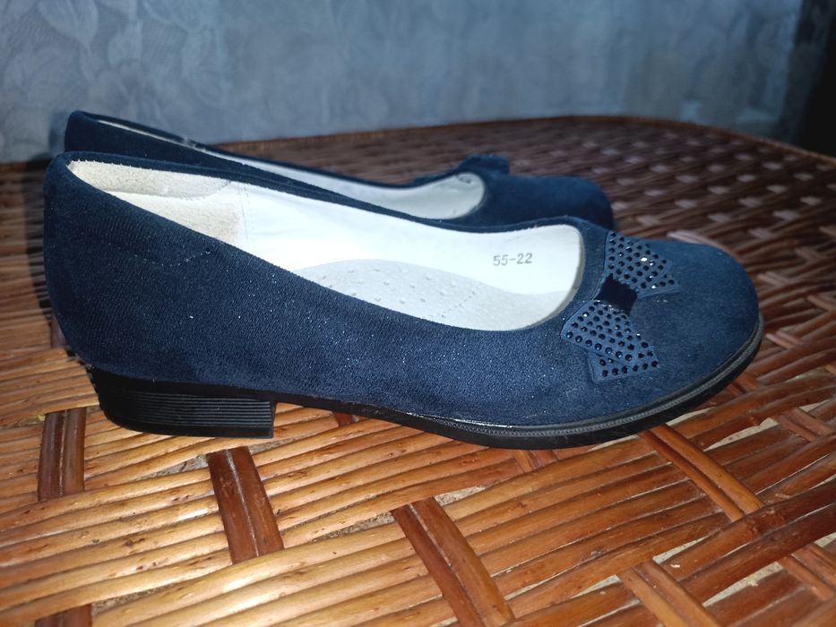 Туфлі для дівчинки