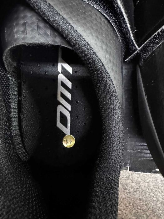 Sapatos de Ciclismo Estrada DMT R6