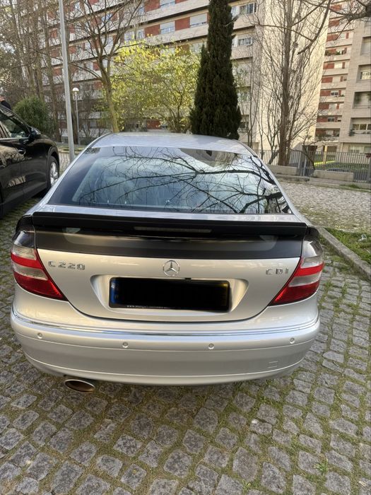 Mercedes C220 CDI SportCoupé | Impecável | Muitos Extras