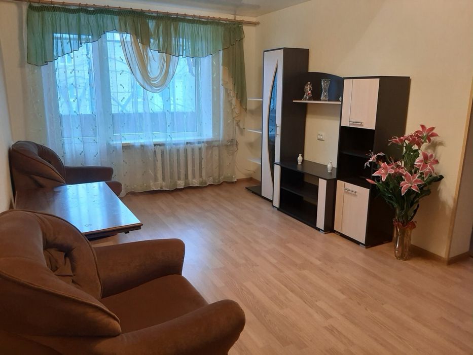 У продажа 4к квартира на проспекті Богдана Хмельницького