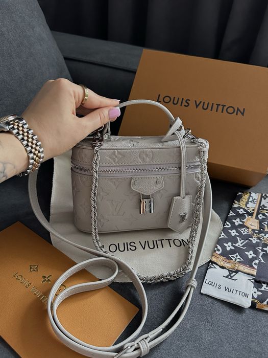Сумка Louis Vuitton в натуральній шкірі, vanity chain pouch, lv , луі вітон