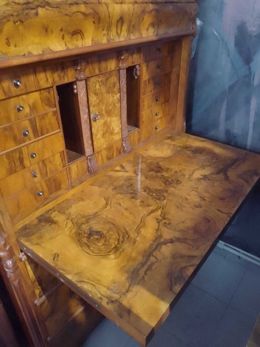 Sekretera biedermeier orzech włoski