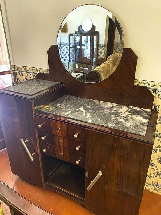 Conjunto de Sala - Art déco - Aparadores, cristaleira e mesa