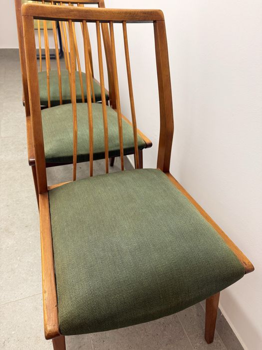 Komplet 5 krzeseł vintage