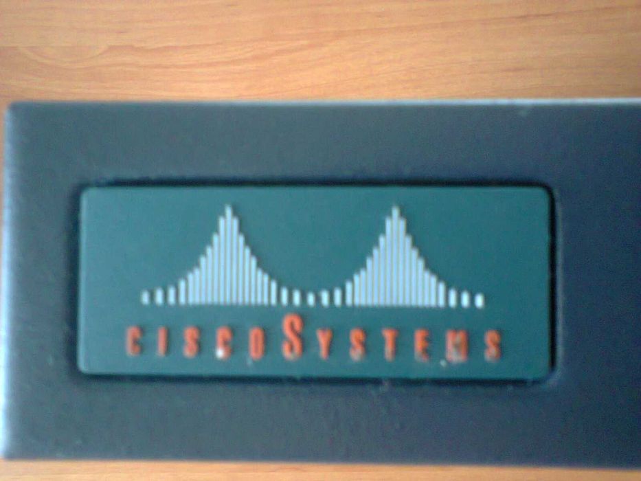 Маршрутизатор Cisco 2500