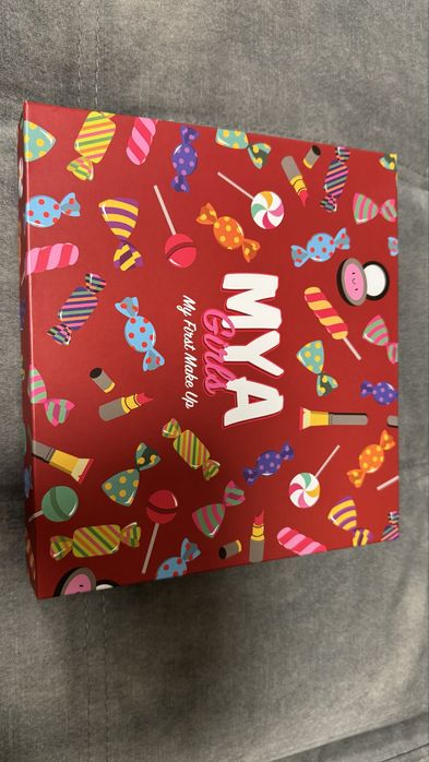 Conjunto de maquilhagem Mya