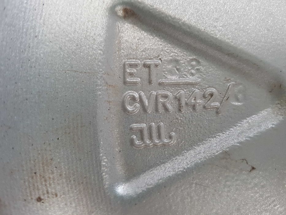 Felgi alu VW Touran Caddy Skoda Octavia Audi A4 B8    5x112  7jx16 ET38