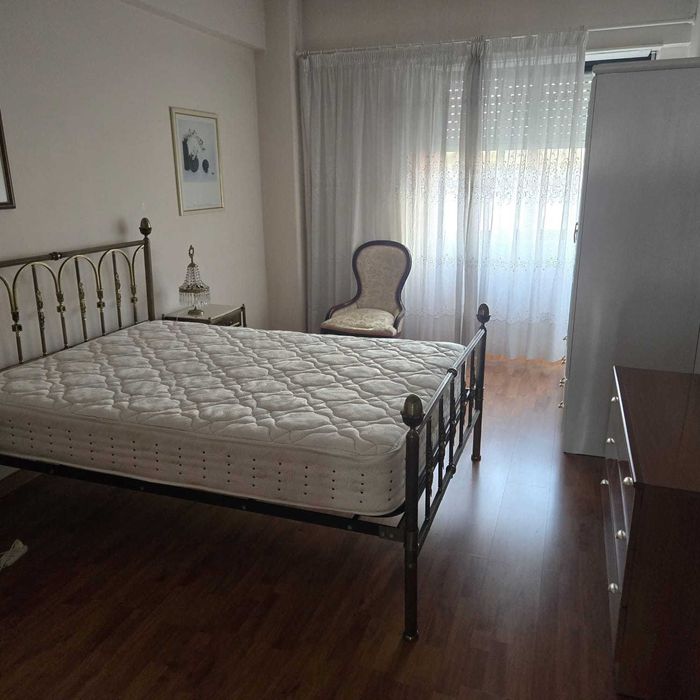 Apartamento t2 à venda na Rua Professor Mira Fernandes - Olaias Lisboa