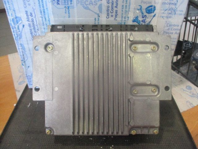 Centralina motor / ECU MERCEDES-BENZ CLK (C208)