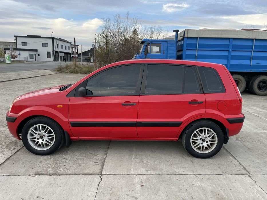 Ford Fusion ( Official )