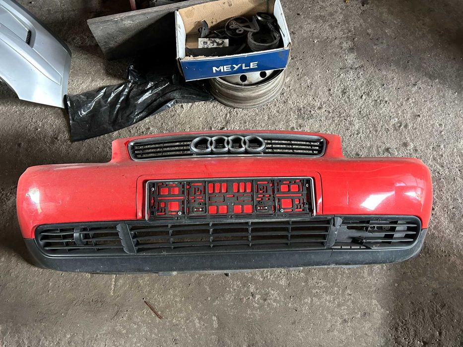 Audi A3 8L LIFT 00-03 zderzak przedni kompletny + grill / LY3H / czerwony