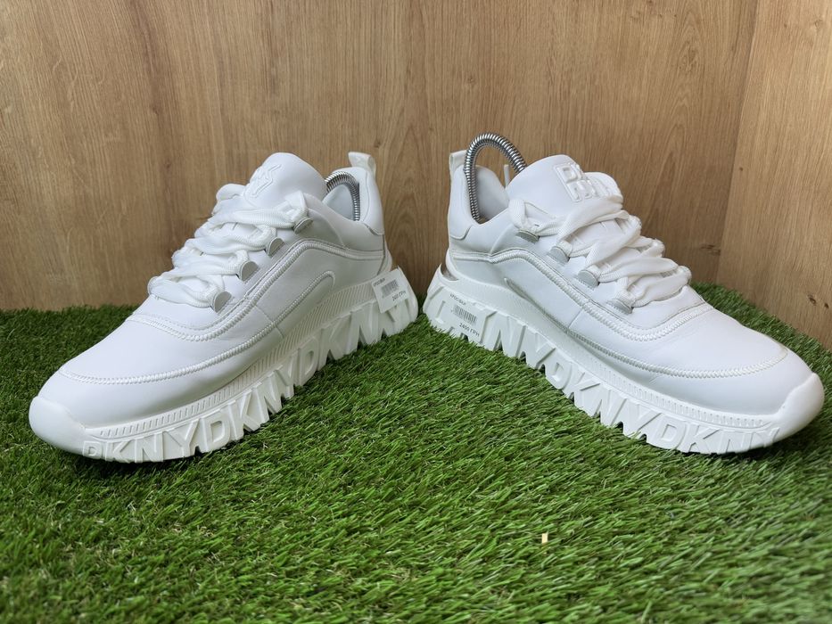 DKNY Lacombe Platform розмір 39