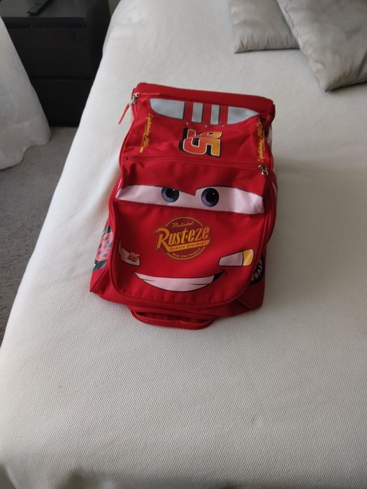 Vendo mala de viagem faísca mqueen