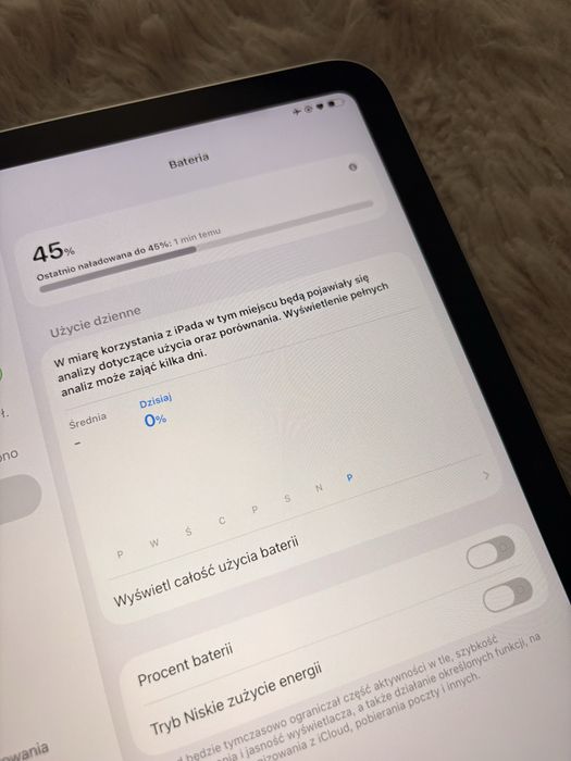iPad 10gen srebrny oryginalne opakowanie