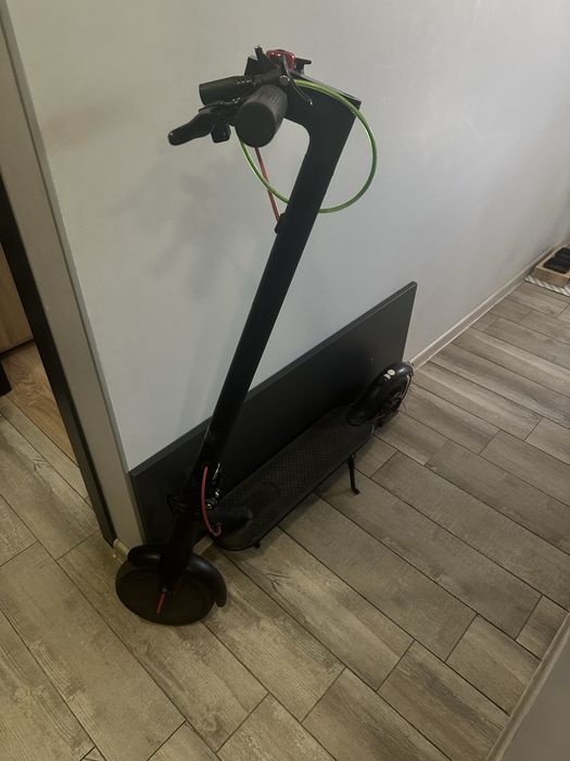 Електросамокат Treker CS-527