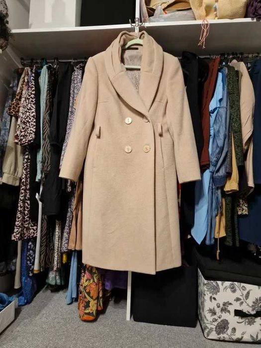 Płaszcz ecru wełniany dom mody Dziekański Collection rozmiar.42/44.