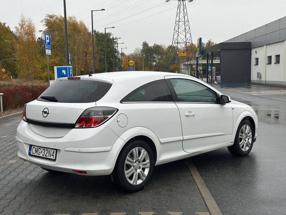 Opel Astra Opel astra h 1.8 140km