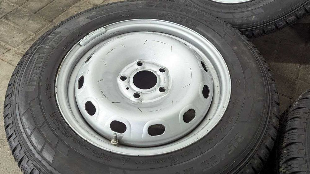 Диски в зборі з шинами Renault Trafik 5/114.3 R16 6J ET50 dia66.1mm