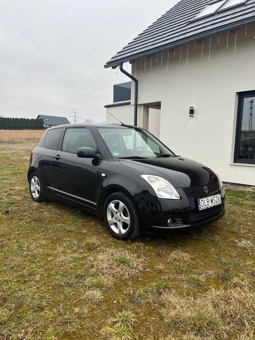 Suzuki Swift 1.3  153tys.