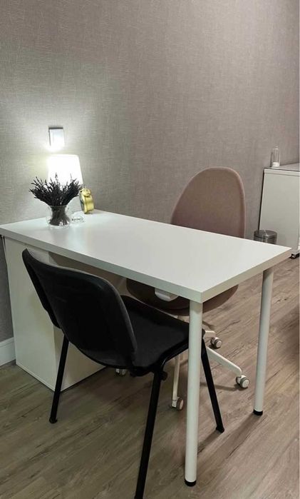 Sala para alugar/mesa de manicure