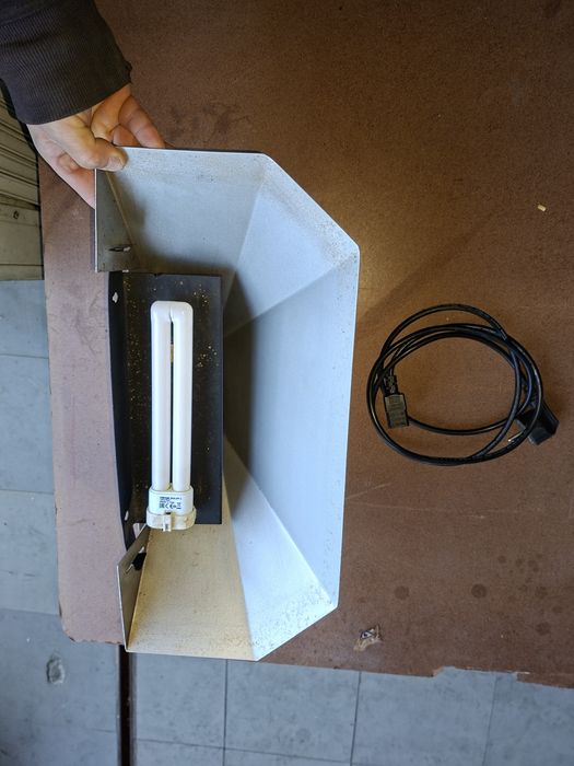 Caça Insetos elétrico