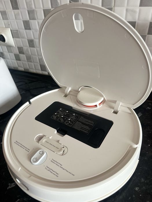 Aspirador Robot Xiaomi Vacuum S12 — Usado mas como novo