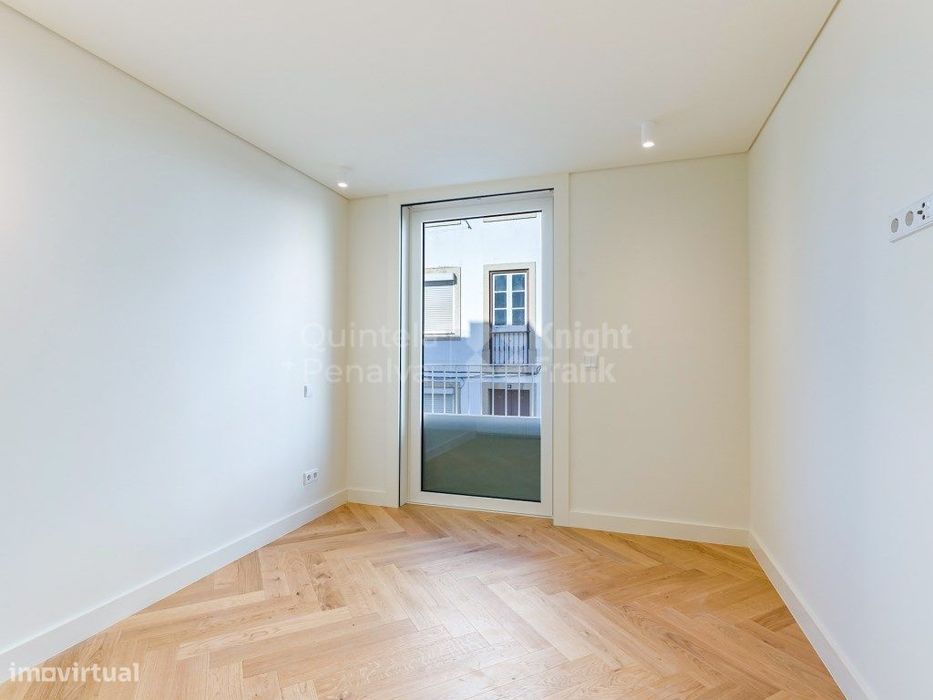 Apartamento T2 para arrendamento em Alcântara, Lisboa