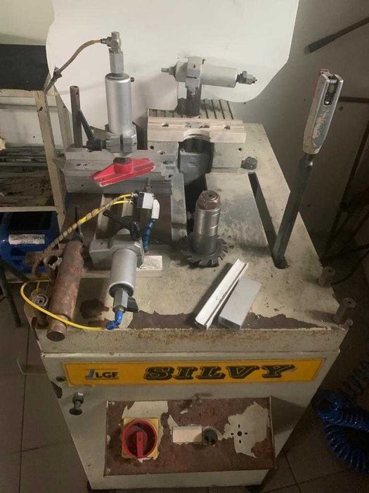 Maquina (entalhar) Aluminio - LGF SILVY