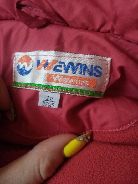 Продам костюм зима для девочки