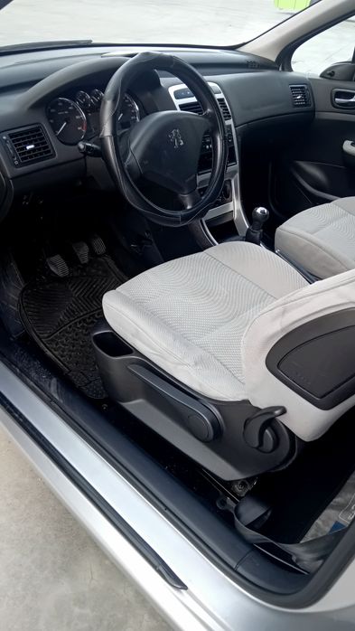 Peugeot 307 1.6HDI 90CV - Executive