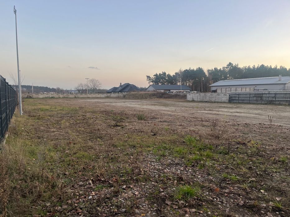 Plac Parking Tir utwardzony wraz z biurem