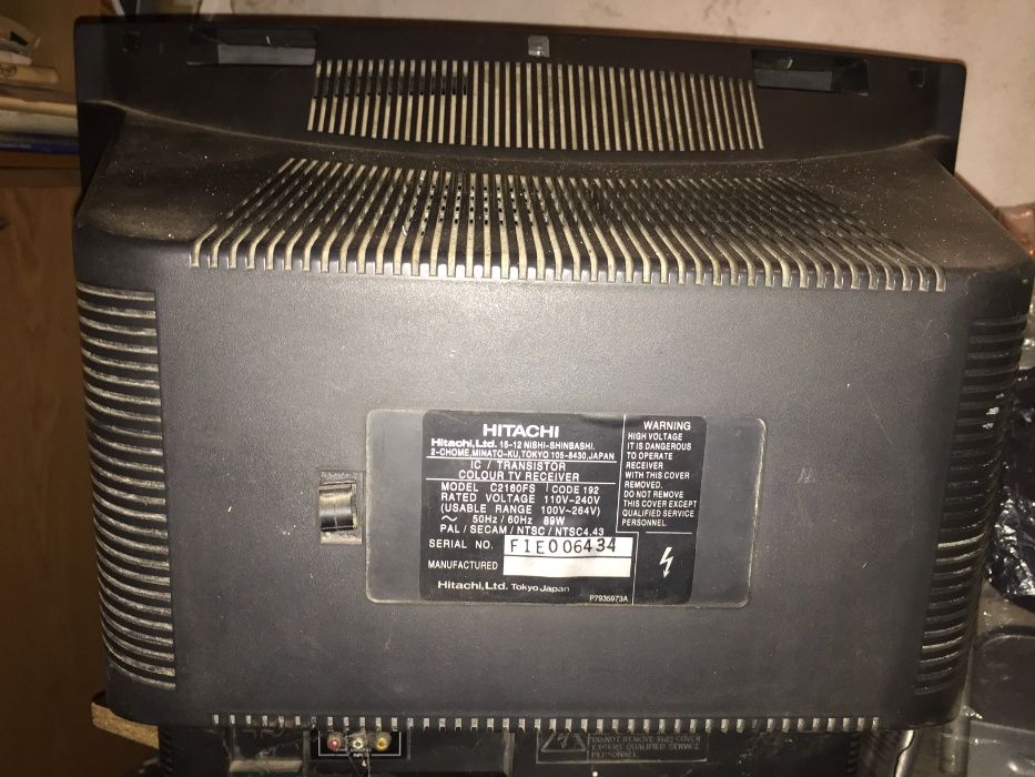 Продам не рабочий телевизор