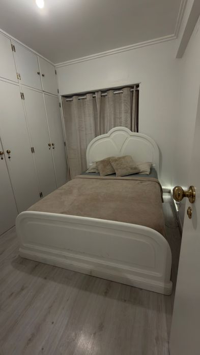 Arrendo quarto em Cascais