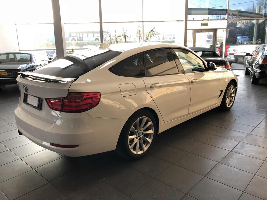 Felgi BMW + opony letnie pirelli cinturato p7 225/45r18 run flat