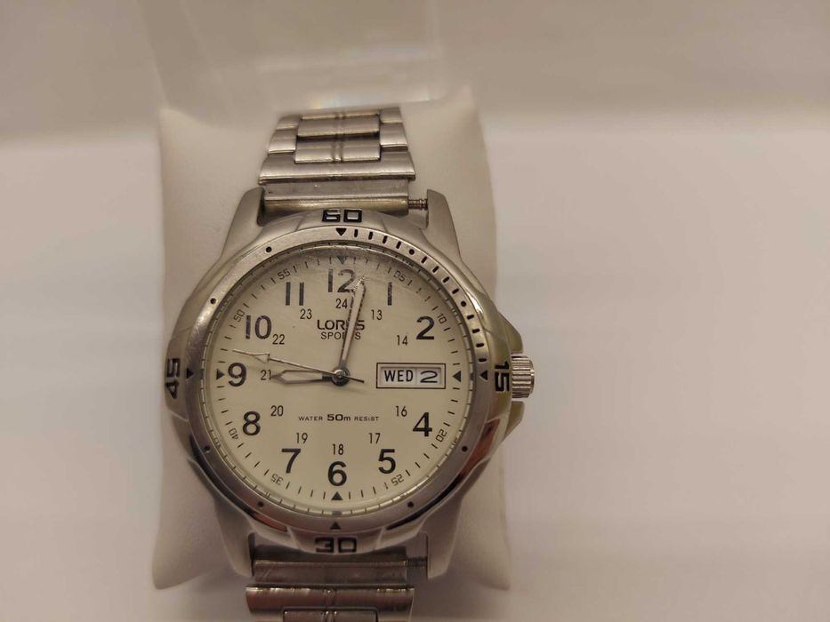 Zegarek Lorus VX43-X038