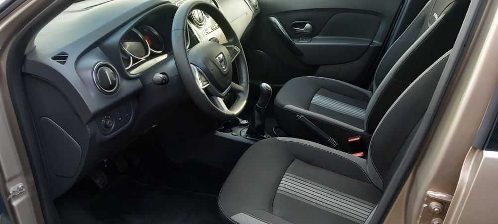 Dacia Sandero Stepway Bi Fuel Nacional 0.9 TCe 70.000 Km