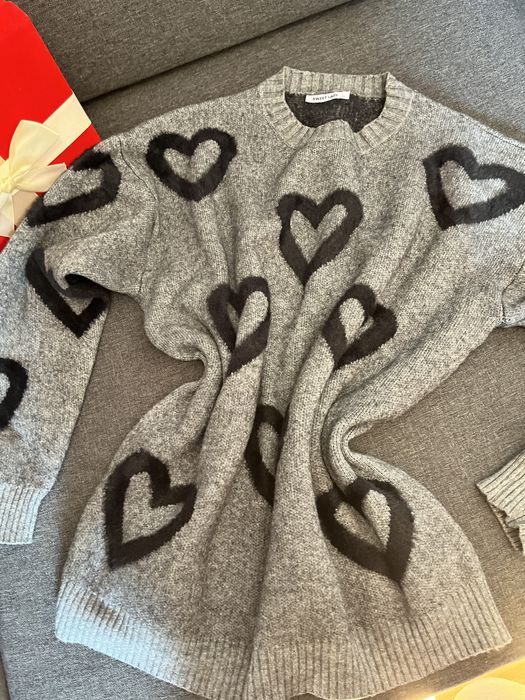 Sweterek uniwersalny Nowy sweet lady szary serduszka