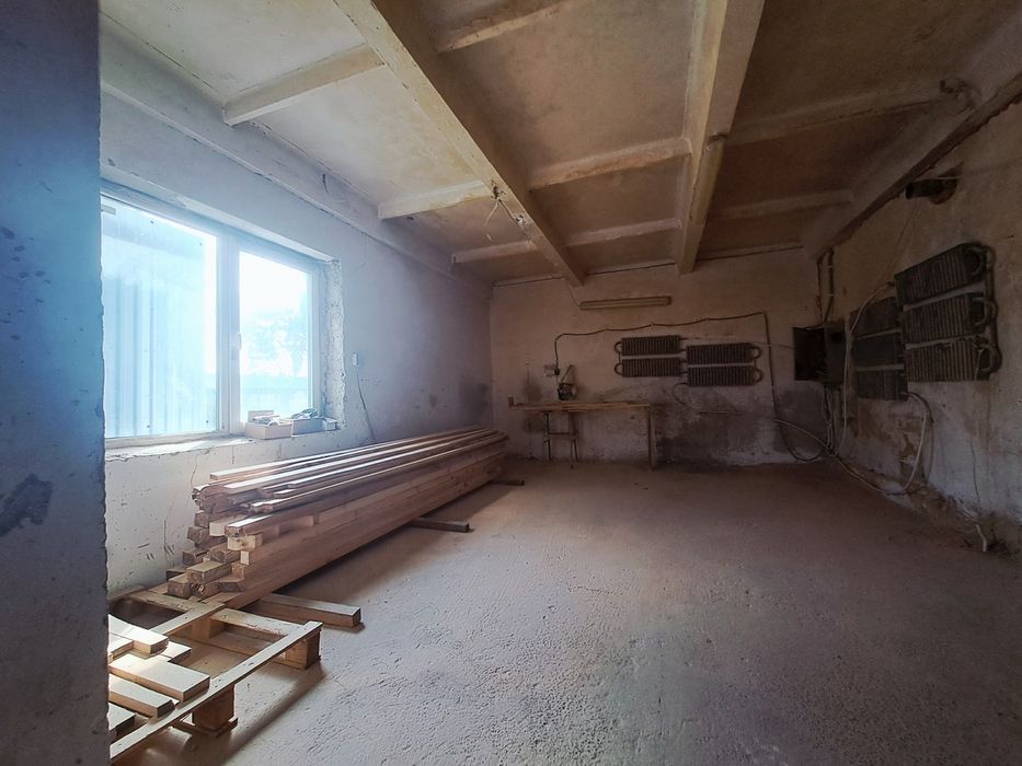 Продаж комерційного приміщення, с. Грабовець, 450 м²